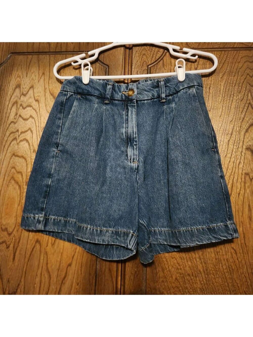 Old Navy Taylor Extra High-Rise Adjustable Waist Denim Shorts Small 100% Cotton